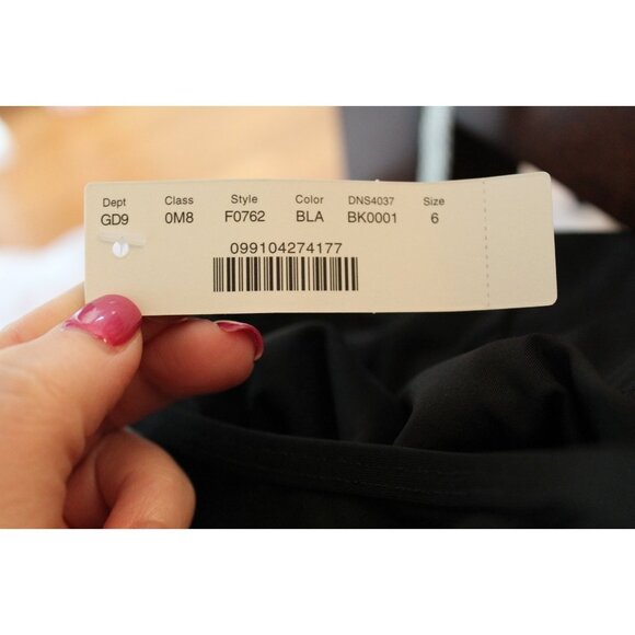 J.Crew $118 Scalloped V-Neck One-Piece Swimsuit Italian Matte Black 6 F0762 - Picture 4 of 4